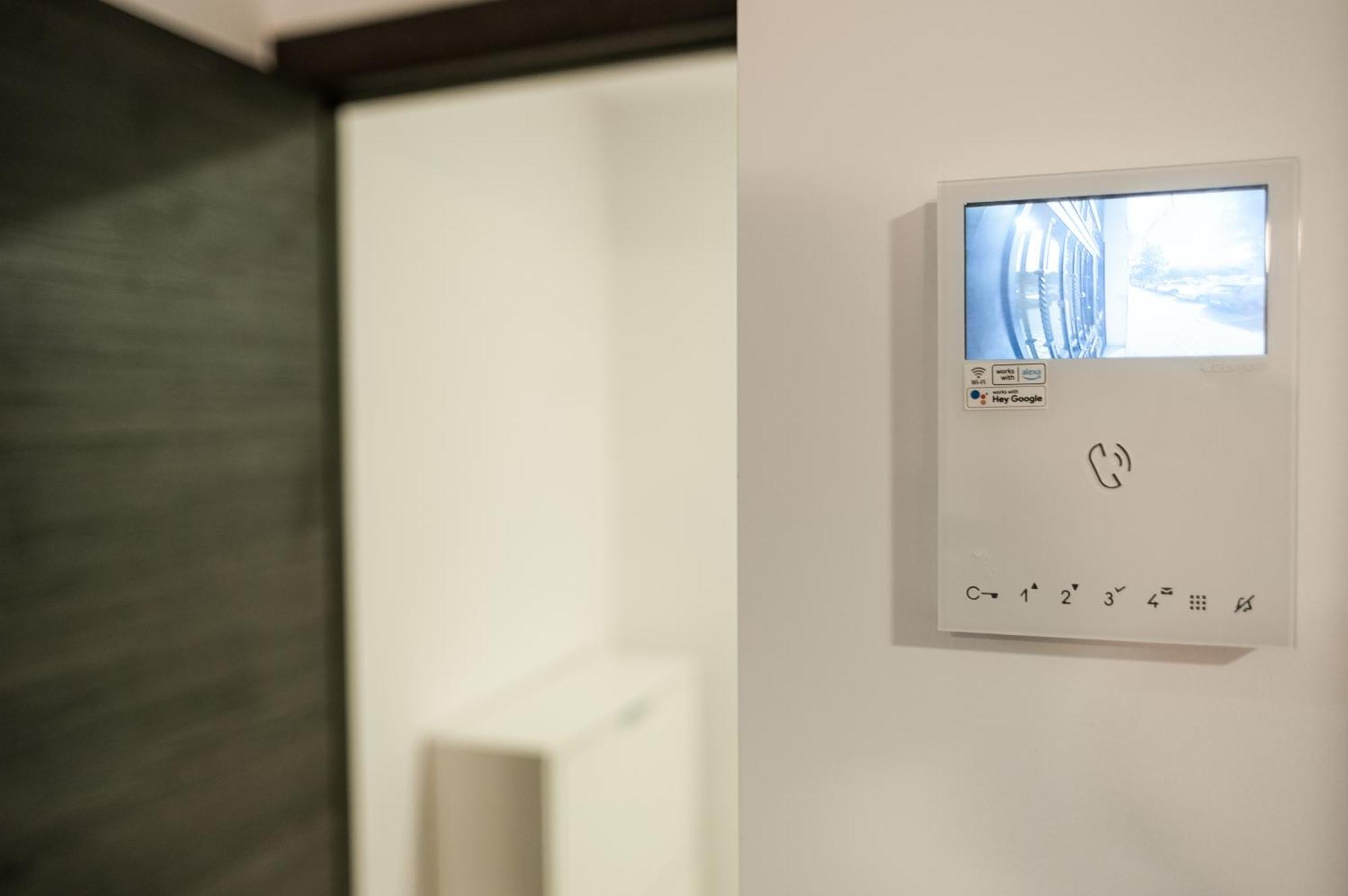 Oasis Apartment Валенсия Екстериор снимка